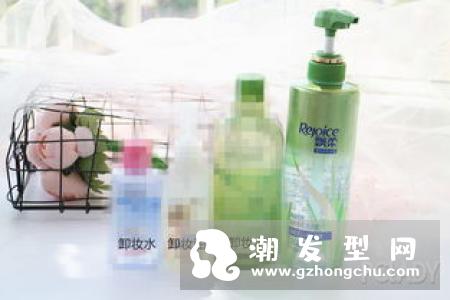 无硅油洗发水的作用 适合干性发质吗