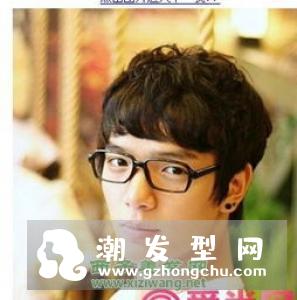 发质细软男生发型 简约洋气晋升潮男