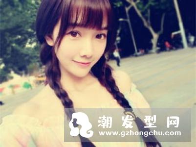 圆脸女生适合低马尾吗 怎么扎好看
