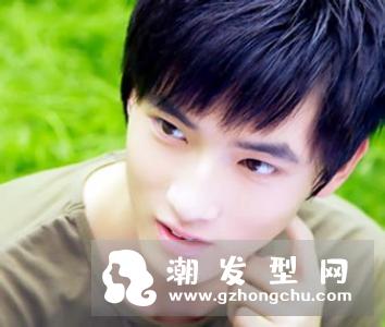 长脸男生适合什么发型 瘦脸帅气晋升人气男神