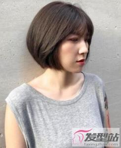 女生短发剪到哪里好看 耳下三公分短发简约显气质