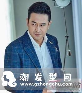 头大男生适合什么短发 短卷发塑造完美头型