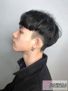 秋冬照样潮！这2款型男发型，一剪完每天被自己帅醒！