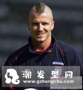 好打理的莫西干发型 干练酷炫打造潮男