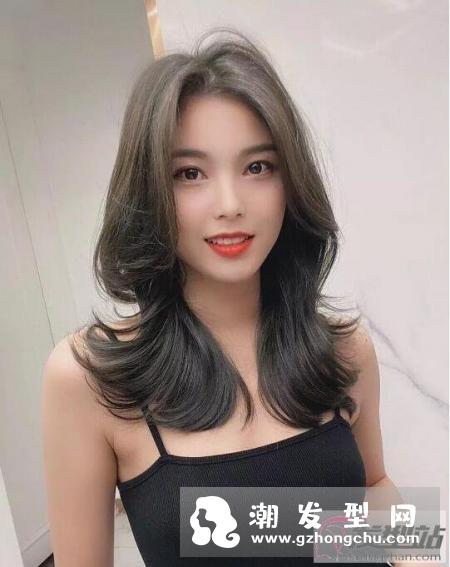 怎么让头发蓬松 这3个方法学会保持一天蓬松没问题