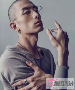 寸头怎么剪好看 适合自己才算帅