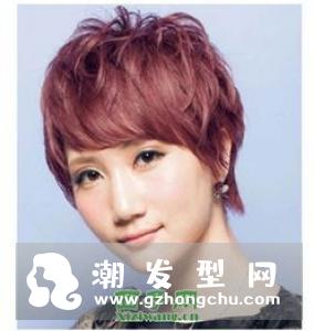 女生哪款短发发型好看 时尚又减龄短发女孩最惹眼