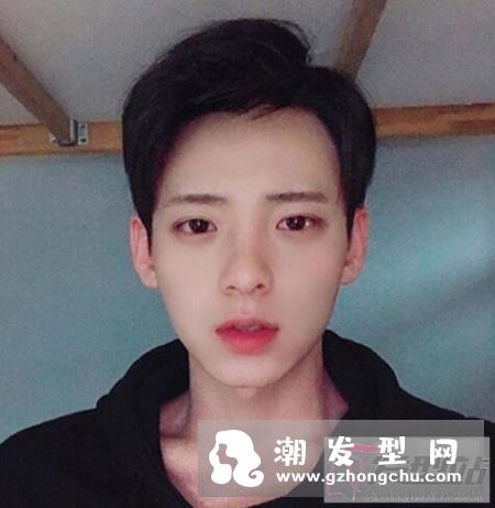 阳光又帅气的男生发型 最in时尚发型你想盘哪个