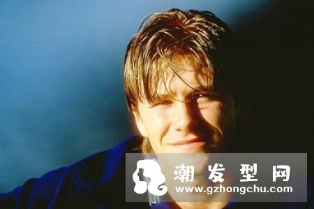 男生底削发型怎么剪 铲青设计清爽酷炫