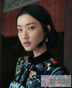 好看的女生黑色短发 不染发照样时尚撩人