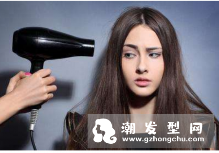 油性头发能焗油吗 头皮痒正常吗