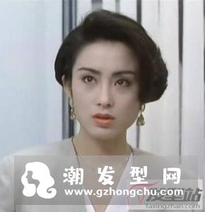 港风短发发型女 打造浓郁复古风情