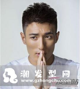 两边铲发型男 干练帅气成最受男生欢迎发型之一