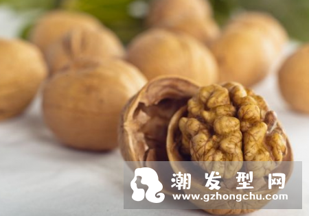 核桃皮可以染发吗 怎么染