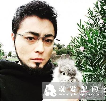 脸型配发型男生 你是什么脸型就留什么发型