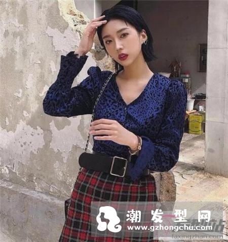 解锁短发新款式 “燕尾发”时尚百搭