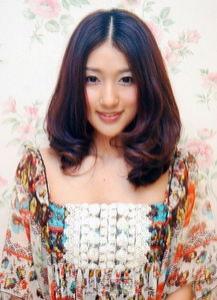 谁说长发才是女人味的专利以下这几个短发代表女子IG帐号,绝对突破你的刻板印象