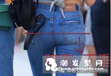 适合自然卷男生的短发发型有哪些