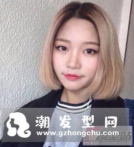 齐脸内扣短发发质柔软细腻的女生可以尝试这款齐脸短发