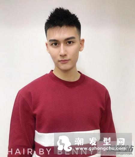 秋冬照样潮！这2款型男发型，一剪完每天被自己帅醒！