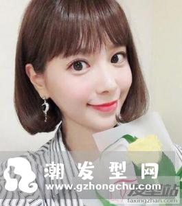 女生剪什么短发显脸小 内扣短发让脸型瘦一圈