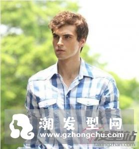 男生偏分发型设计 帅气减龄颜值飙升