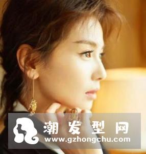 穿白衬衫配什么发型  简约洋气男神必备款