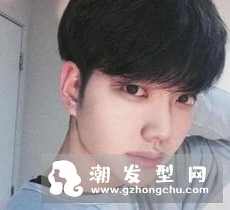 瓜子发型男短发 帅气酷炫显个性