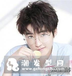 适合青少年的发型 阳光帅气魅力加分