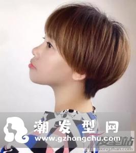 女生剃后脖短发发型 层次感鲜明清爽干练