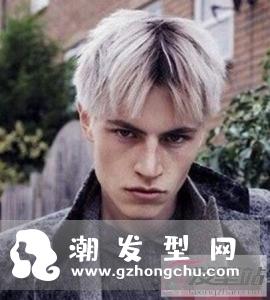 男生中分短发发型 大方得体又修颜