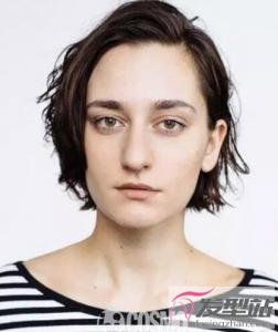 女生短发湿发造型 散发妩媚性感韵味