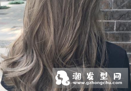 浅金亚麻色是什么颜色 掉色后是什么颜色