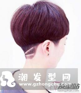 女生帅气刻痕短发 时尚个性回头率超高