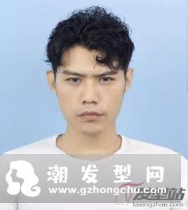 两边剃短发剪一款适合自己的刘海