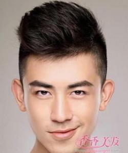 短发女生侧面剃发型 酷炫有个性比男生还帅