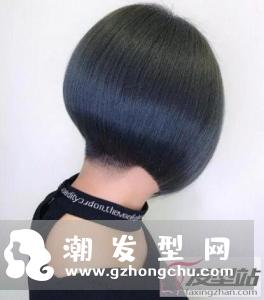 女士搓边头短发发型 简约不乏韵味气质爆棚
