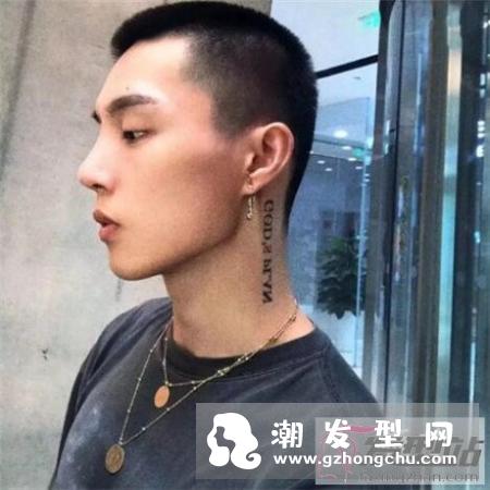 在校男生的不染不烫发型 最有态度的学生发型