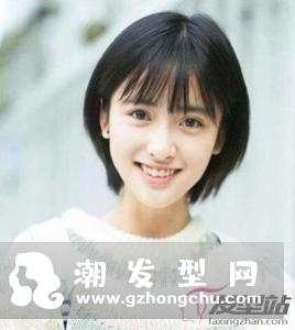 流行的女生短发发型 短直发清爽简约又洒脱