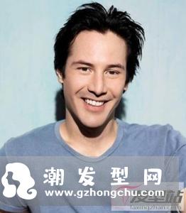 中年男士短发脸型偏长,穿上衬衫打造出时尚潮男,你选对了吗?