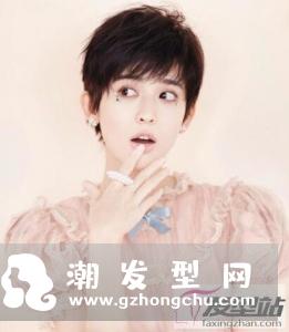 女生精灵头短发发型  干练有个性打造中性风