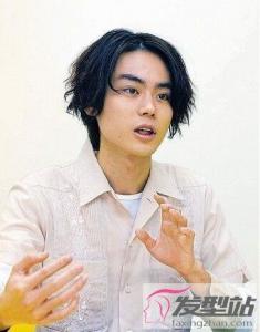 脸型配发型男生 你是什么脸型就留什么发型