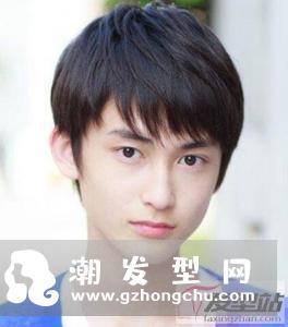 中学生男生发型大全 帅气养眼打造元气少年
