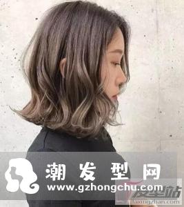 时尚女生短发纹理烫 轻盈修颜提升魅力值