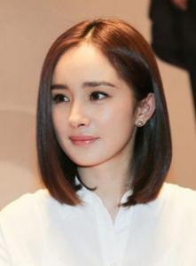 方脸男生弄什么发型好看 时尚短发帅气有型尽显男人风范