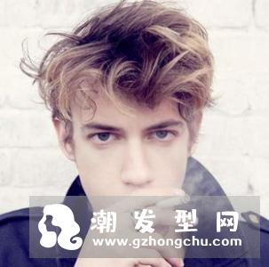 好看的短发发型男 修颜时尚打造帅气潮男