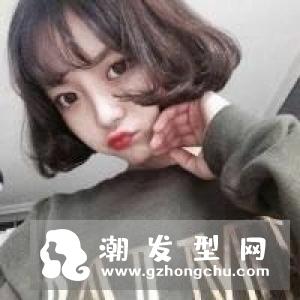 男生短发烫发发型小卷 洋气减龄释放独特个性