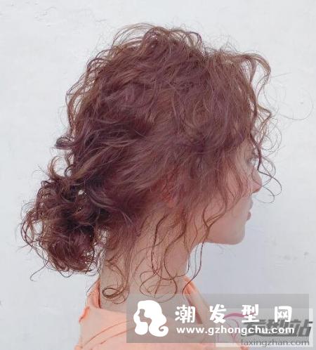 头发卷度维持有感5招，烫完头发必知！绝对不毛躁，卷度还不怕变形、变直