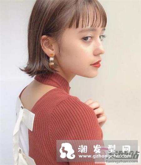 复古原生黑发外翘发型,经典时髦唯美