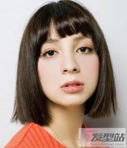妹妹头,上学时有不少女同学剪过这种发型